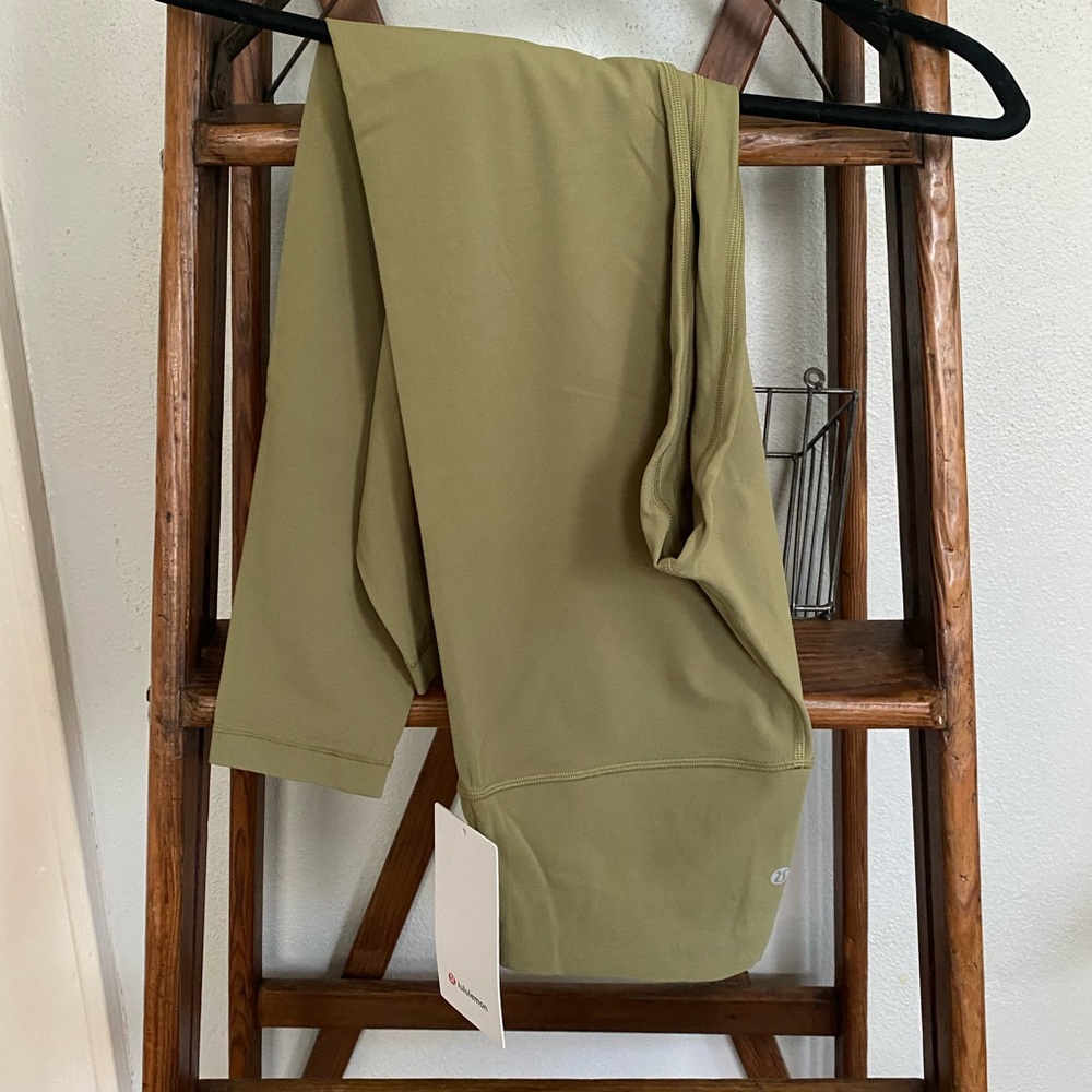 Lululemon Align High Rise leggings, olive green, NWT